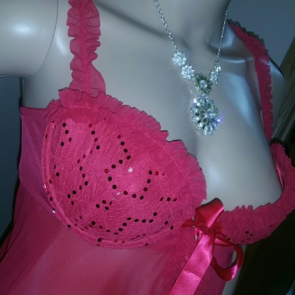 NWOT Victoria's Secret Camisole - Picture 3 of 9